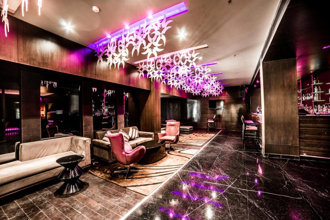 Clarion Hotel President Chennai Exteriör bild
