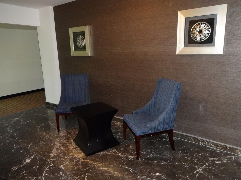 Clarion Hotel President Chennai Exteriör bild