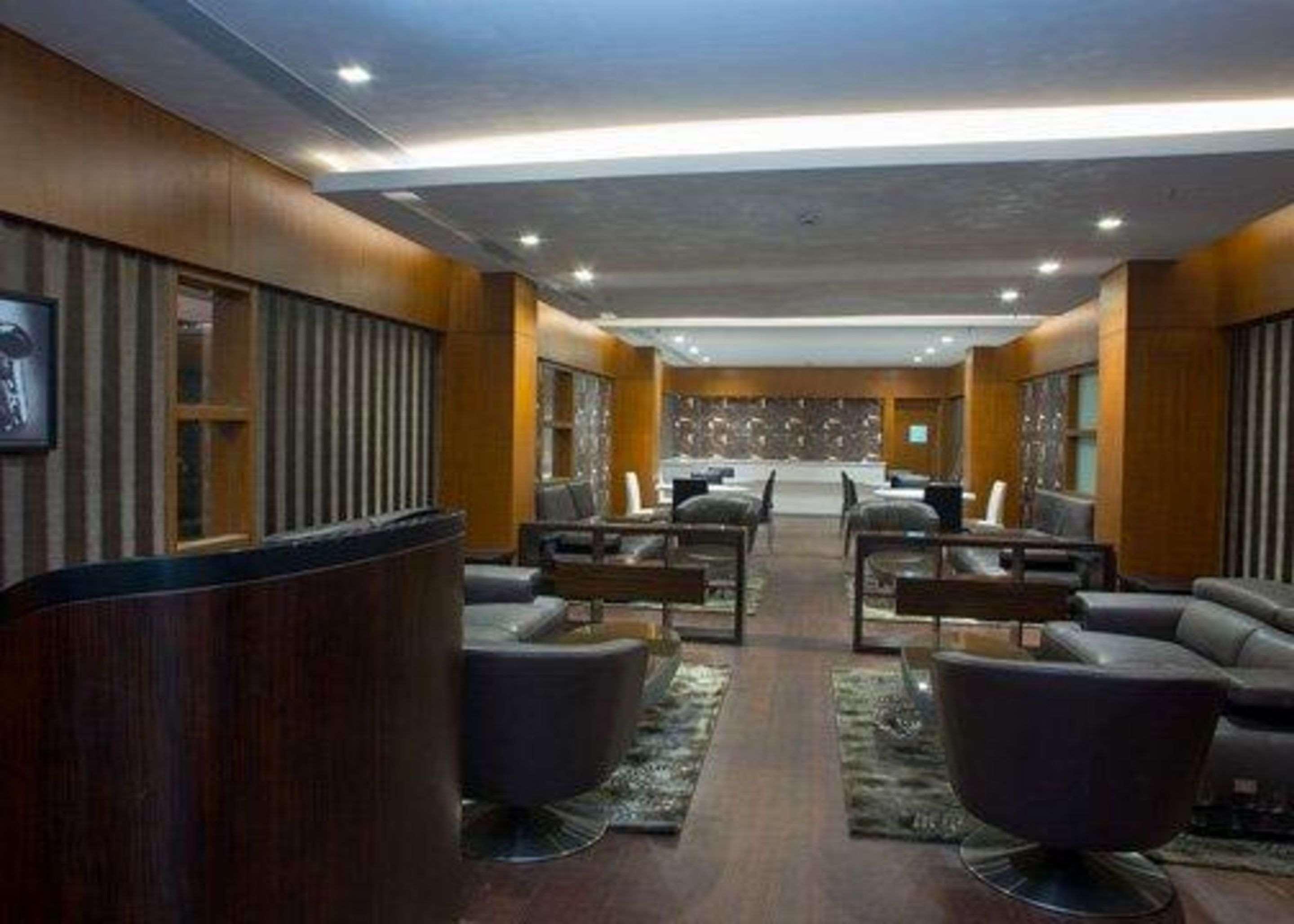 Clarion Hotel President Chennai Exteriör bild