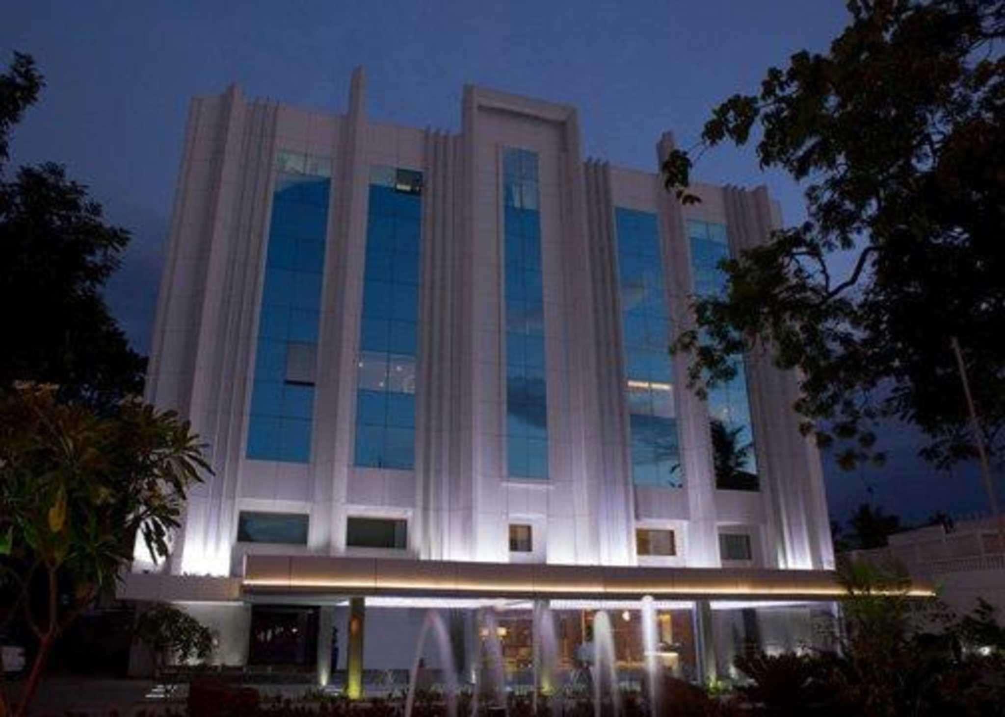 Clarion Hotel President Chennai Exteriör bild